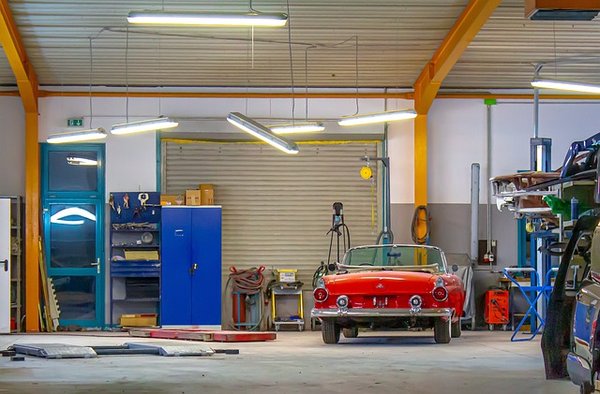 Assurance garage automobile : sécurisez votre activité essentielle